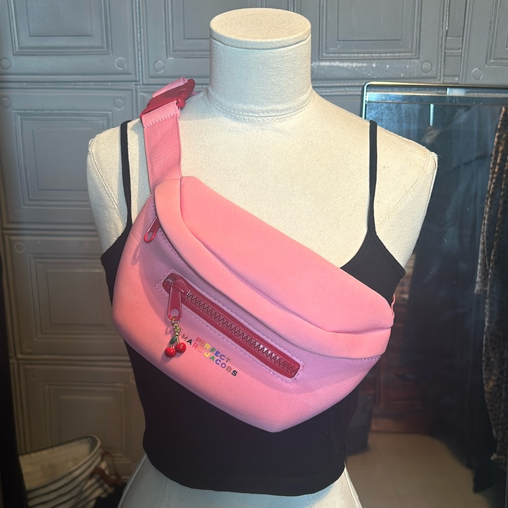 Marc Jacob’s fanny pack